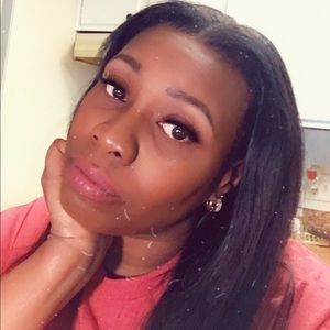 Meet your Posher, Etoy